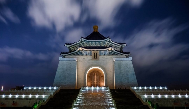 Explora Asia: Crucero de Taipei a Kyoto a Bordo del Regatta